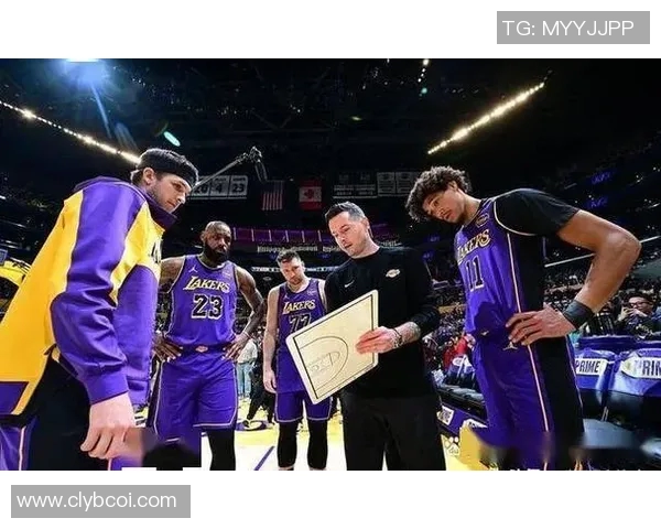 掘金与湖人激战正酣球迷期待精彩逆转与绝杀瞬间