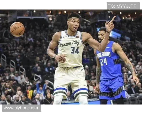 雄鹿与雷霆对决前瞻分析双方阵容状态及战术布局探讨