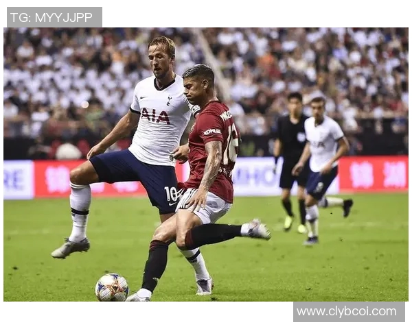 曼联对阵西布朗维奇精彩比赛录像回顾与分析 曼联对阵西布朗维奇精彩比赛录像回顾与分析